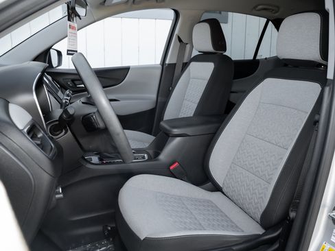 Used 2022 Chevrolet Equinox LS w/ LPO, Floor Liner Package image 19