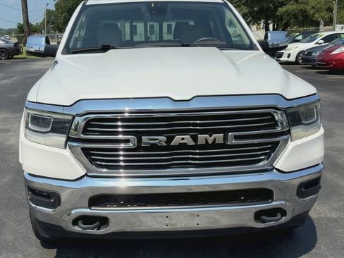 Used 2019 RAM 1500 Laramie AWD/4WD image 3