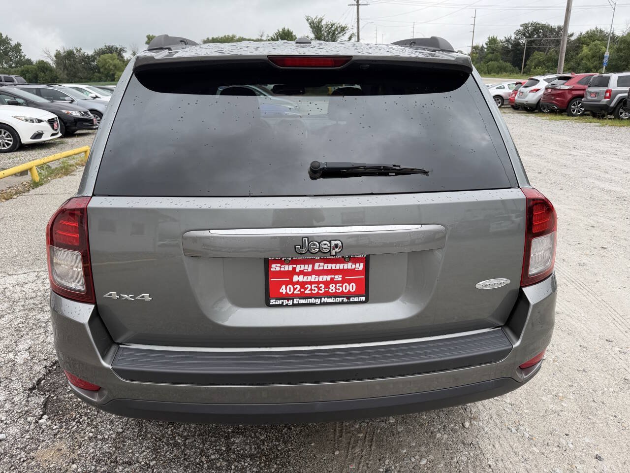 Used 2014 Jeep Compass Latitude AWD/4WD image 4
