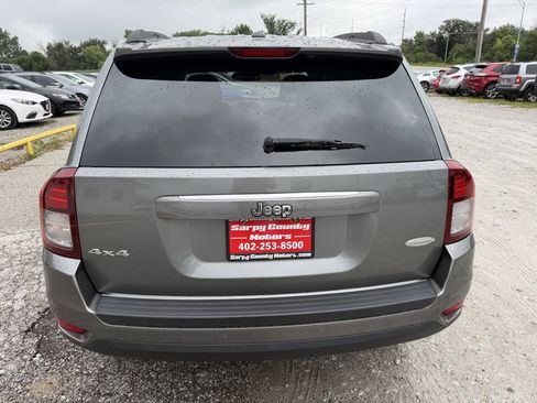 Used 2014 Jeep Compass Latitude AWD/4WD image 4