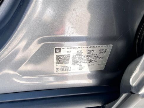 Used 2020 Chevrolet Trax LT w/ Driver Confidence Package FWD image 36