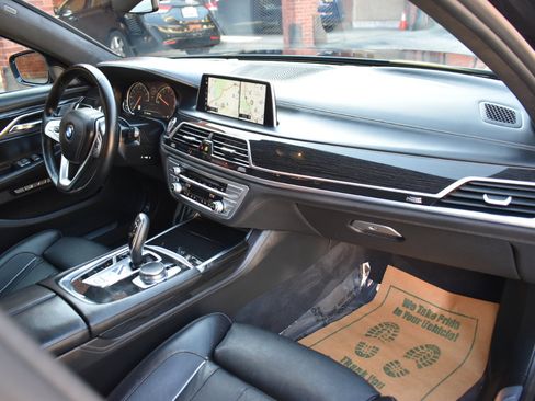 Used 2016 BMW 750i xDrive 4dr Sdn 750i xDrive AWD image 20
