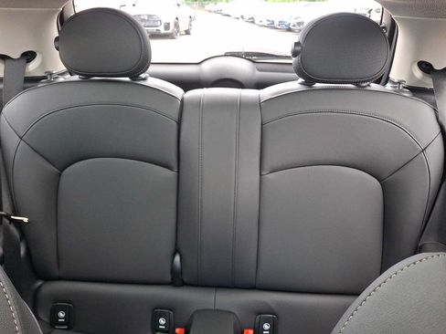 Used 2024 MINI Cooper S FWD image 10
