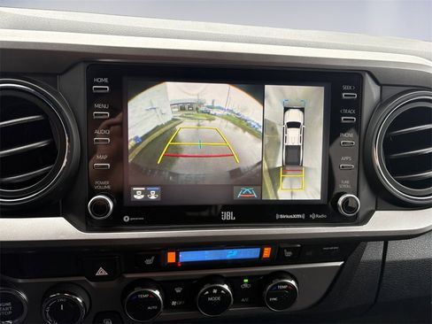 Used 2023 Toyota Tacoma Limited image 14