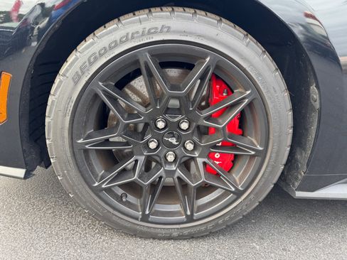 Used 2024 Ford Mustang GT w/ GT Performance Package image 28