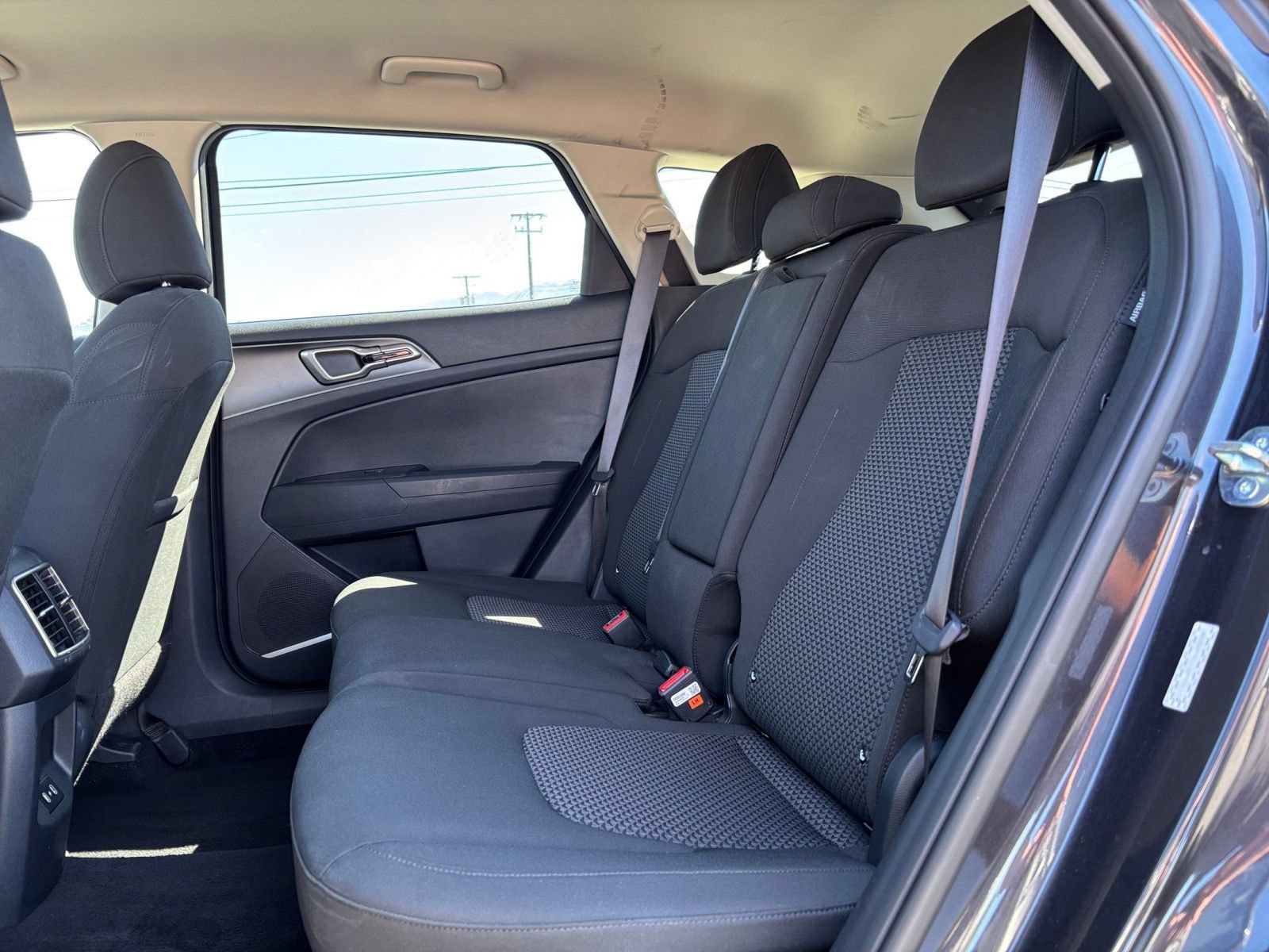Used 2026 Kia Sportage LX FWD image 25