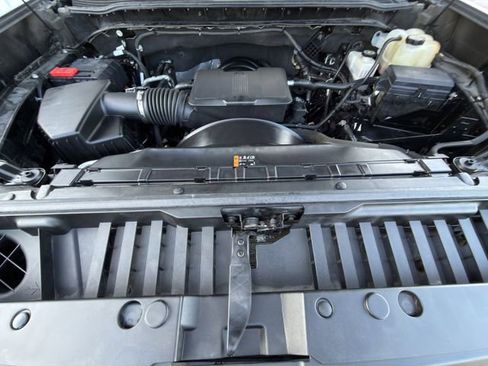 Certified 2024 Chevrolet Silverado 2500 Custom w/ Custom Value Package image 28