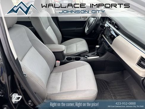 Used 2015 Toyota Corolla LE image 36