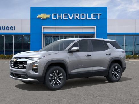 New 2027 Chevrolet Equinox LT w/ Convenience Package II FWD image 2