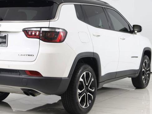 Used 2022 Jeep Compass Limited image 42