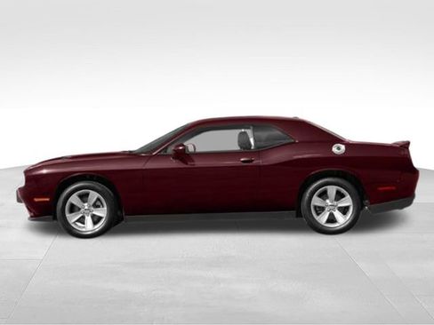 Used 2022 Dodge Challenger SXT w/ Blacktop Package RWD image 30