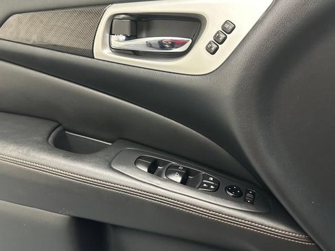 Certified 2020 Nissan Pathfinder SL AWD/4WD image 19