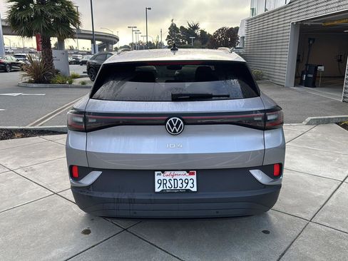Used 2024 Volkswagen ID.4 S image 7