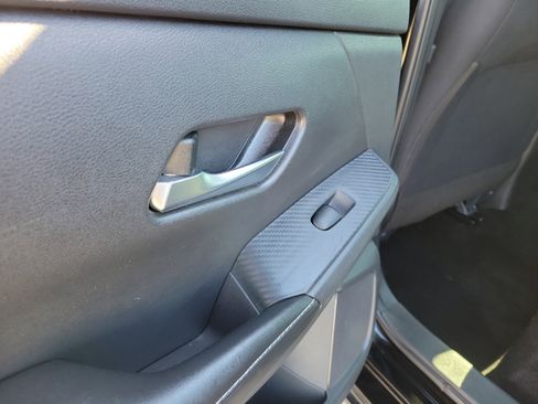 Used 2022 Nissan Sentra SV image 13