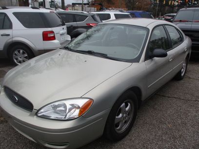 Used 2006 Ford Taurus SE