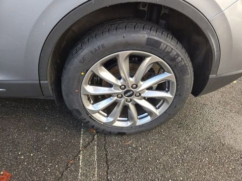 Certified 2022 Lincoln Corsair AWD w/ Premium Package image 36