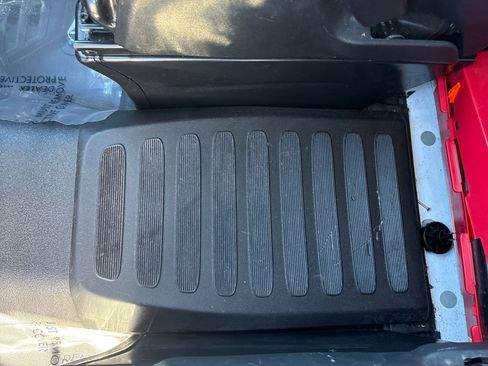 Used 2024 Ford Transit 250 Low Roof w/ Exterior Upgrade Package image 19