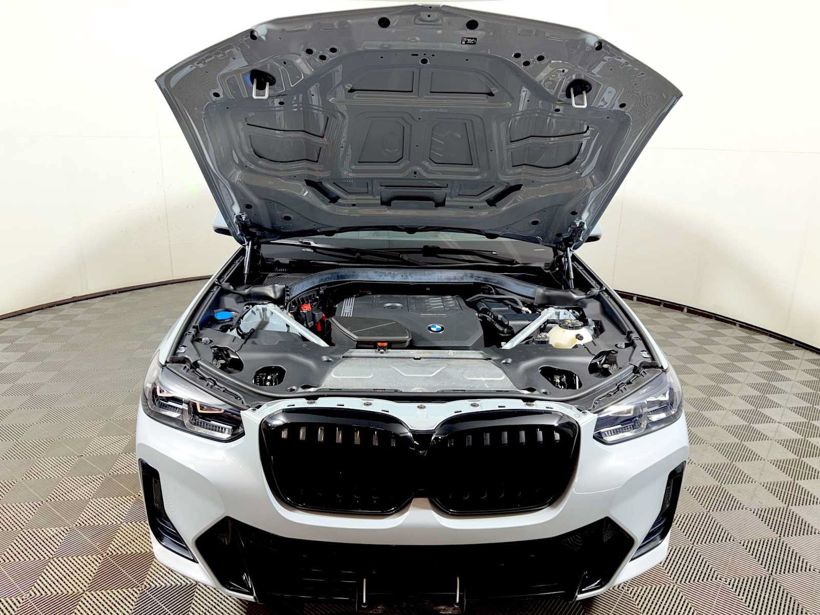 Used 2023 BMW X3 xDrive30i w/ M Sport Package AWD/4WD image 31
