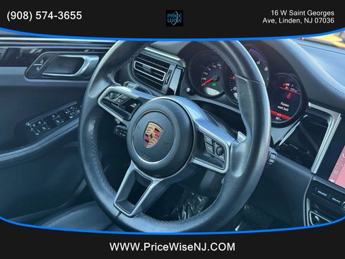 Used 2019 Porsche Macan image 11