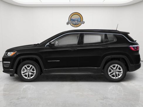 Used 2021 Jeep Compass Latitude FWD image 12