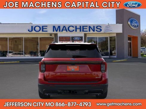 New 2026 Ford Explorer ST-Line w/ ST-Line Street Pack image 7