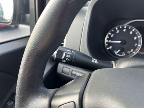 Certified 2023 Nissan Frontier SV w/ Tow Package image 27