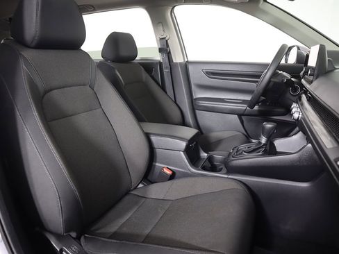 Used 2024 Honda CR-V EX image 30