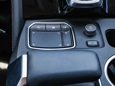 Used 2023 Acura MDX SH-AWD w/ Advance Package image 24