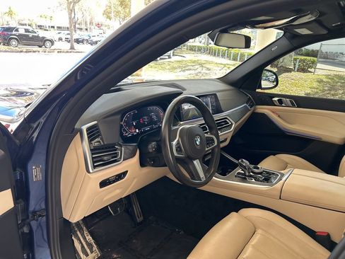 Used 2022 BMW X5 xDrive40i w/ M Sport Package AWD/4WD image 7