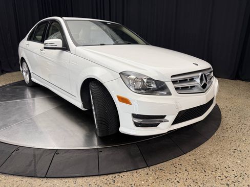 Used 2013 Mercedes-Benz C 250 Sedan image 12