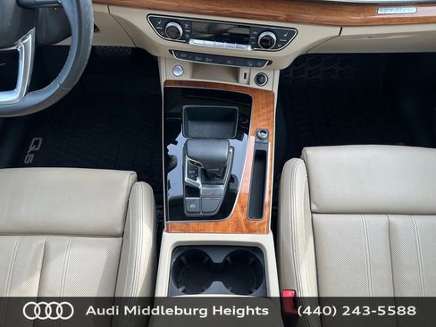Used 2023 Audi Q5 2.0T Premium Plus w/ Premium Plus Package AWD/4WD image 28
