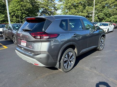 Certified 2023 Nissan Rogue SV w/ SV Premium B Package AWD/4WD image 7