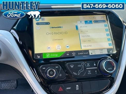 Used 2017 Chevrolet Bolt Premier w/ Driver Confidence II Package image 19