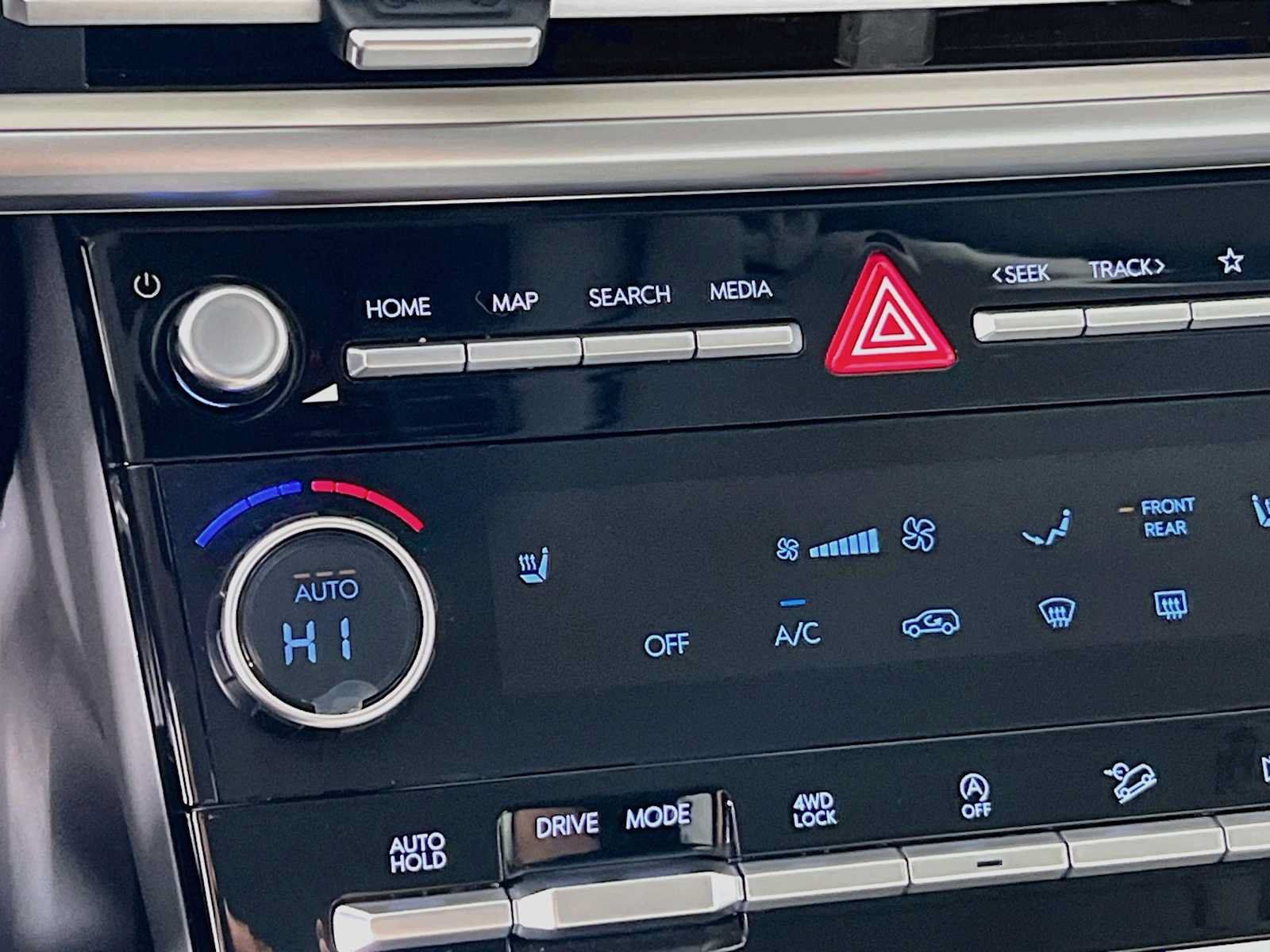 Certified 2026 Hyundai Santa Fe SEL AWD/4WD image 21
