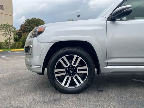 Used 2018 Toyota 4Runner Limited image 15