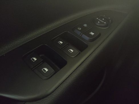 Used 2023 Kia Rio S FWD image 27