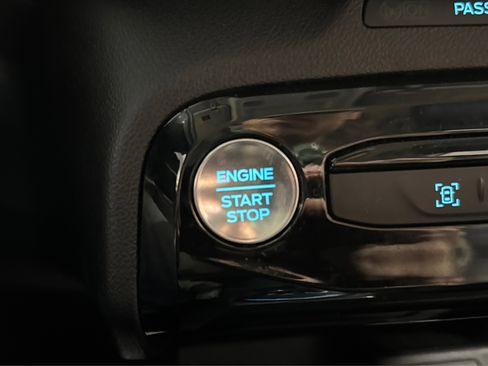 Used 2025 Ford Escape Platinum image 35