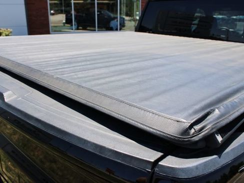 Used 2021 Chevrolet Silverado 1500 Custom Trail Boss AWD/4WD image 37