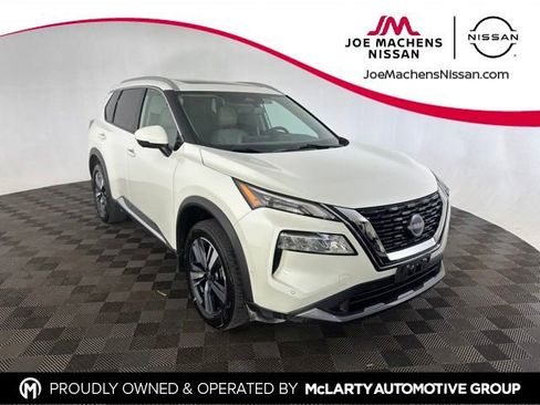 Certified 2022 Nissan Rogue SL w/ SL Premium Package AWD/4WD image 1
