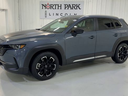 Used 2023 MAZDA CX-50 Meridian Edition AWD/4WD image 6