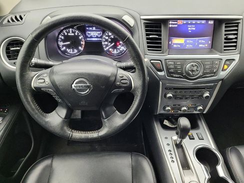Used 2018 Nissan Pathfinder SL w/ Midnight Edition Package AWD/4WD image 22