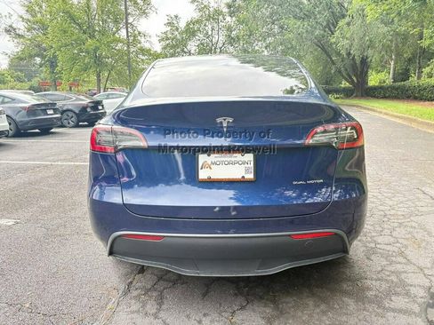 Used 2023 Tesla Model Y Long Range AWD/4WD image 8