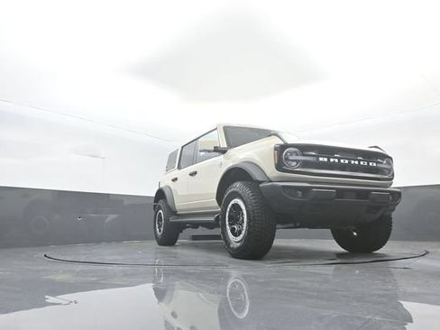 New 2026 Ford Bronco Outer Banks w/ Sasquatch Package AWD/4WD image 33