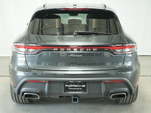 Used 2024 Porsche Macan image 12