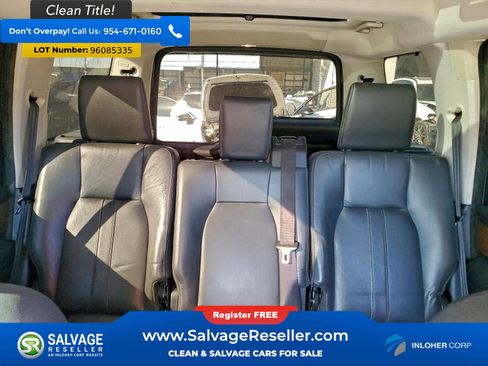 Used 2016 Land Rover LR4 HSE Silver Edition image 13