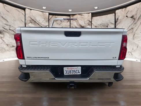 Used 2023 Chevrolet Silverado 3500 LT image 7