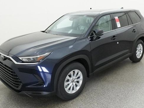 New 2026 Toyota Grand Highlander XLE FWD image 1