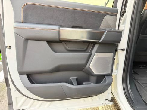 Used 2022 Ford F150 Platinum w/ Equipment Group 701A High image 15