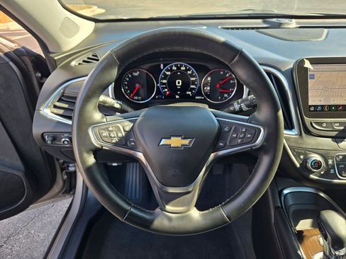 Used 2024 Chevrolet Malibu LT image 32