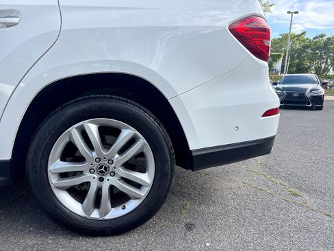 Used 2018 Mercedes-Benz GLS 450 4MATIC w/ Premium Package image 29